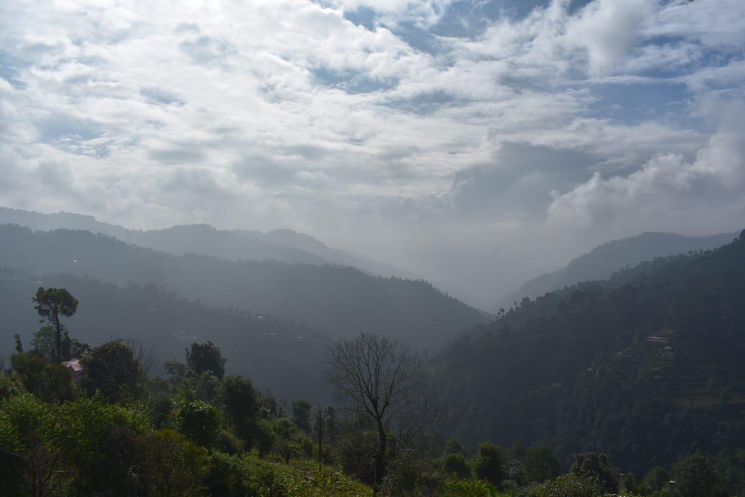 Shimla Hills Apartments 2Bhk Ruang foto