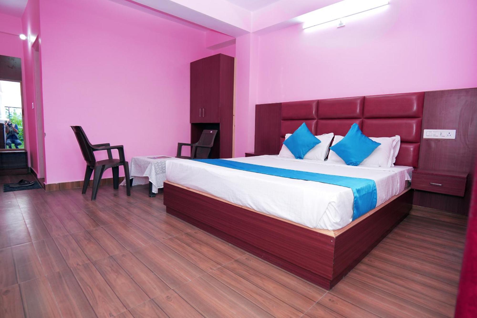 Shimla Hills Apartments 2Bhk Bagian luar foto